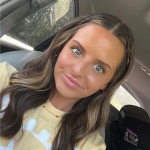 Meet your Posher, Destiny